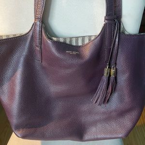 Henri Bendel Hobo bag